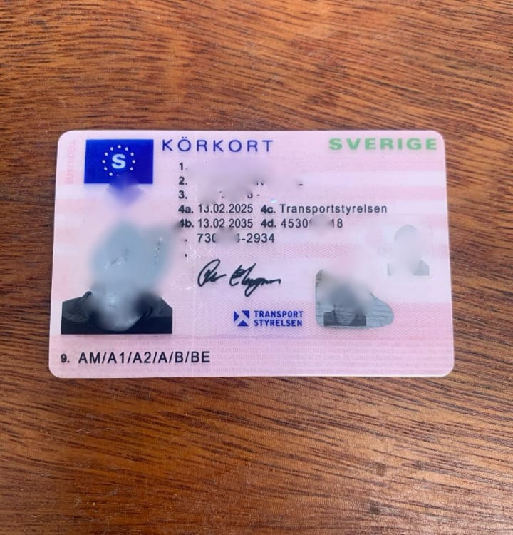 Skaffa ett riktigt svenskt körkort